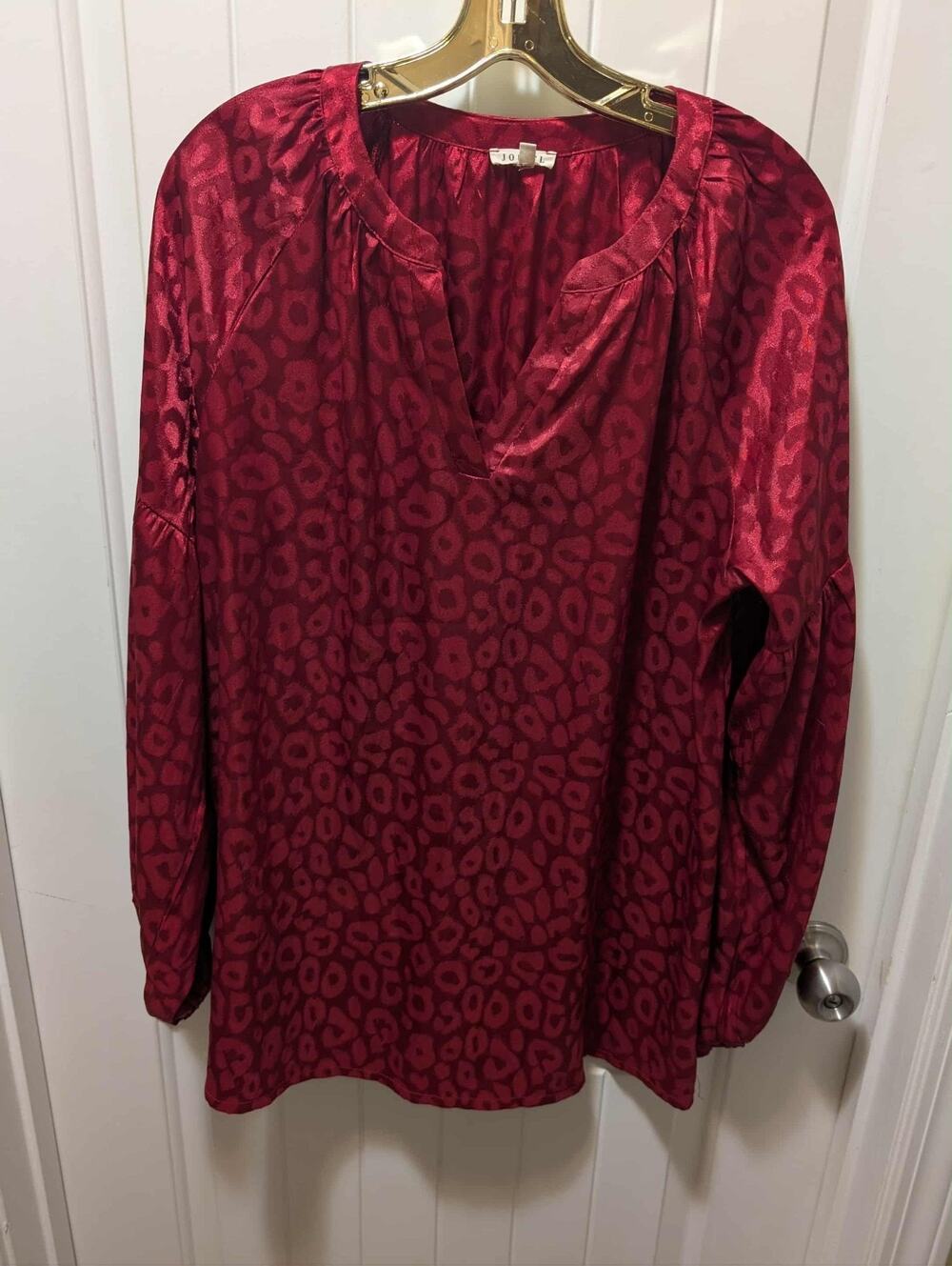 Jodifl Providence Red Satin Blouse Women's L Cheetah Print Long Sleeve V Neck